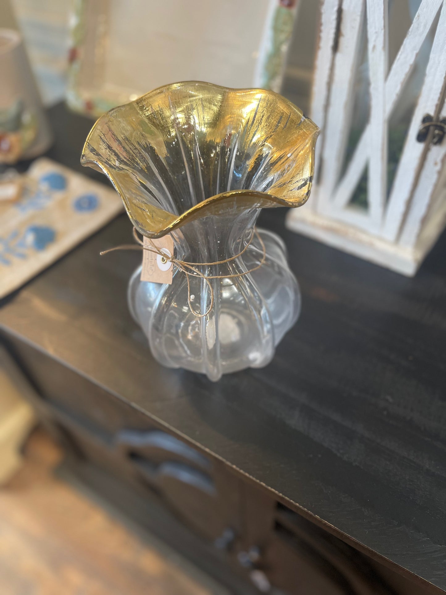 LG RUFFLED GOLD GLASS VASE