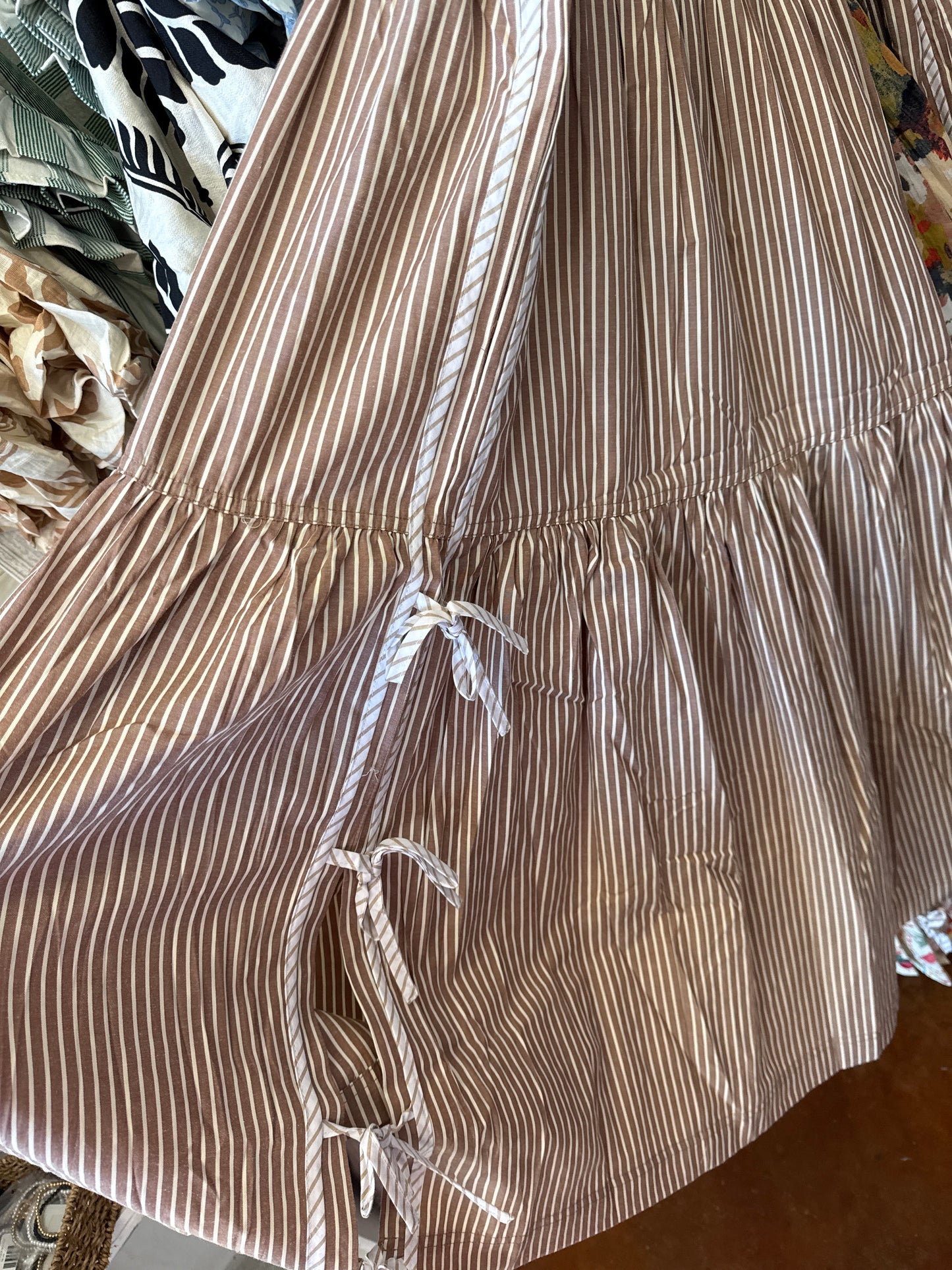 Sleeveless Striped Side Bow Midi Dress