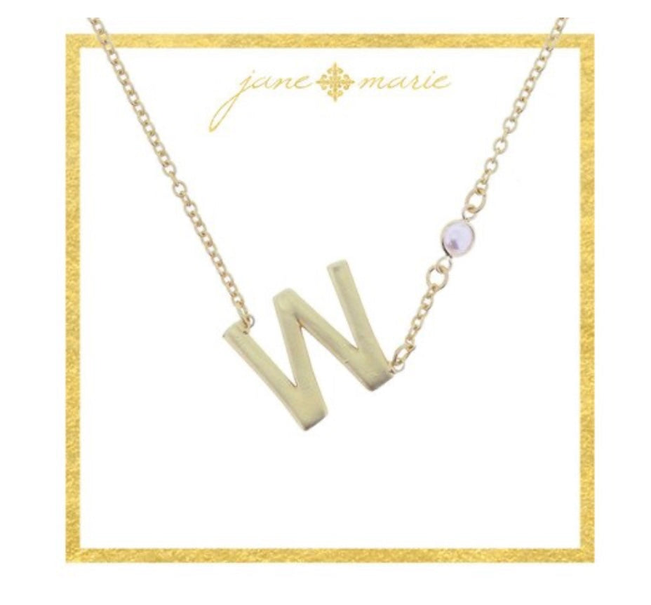 Gold Sideways Initial with Pearl Bezel Station Accent
