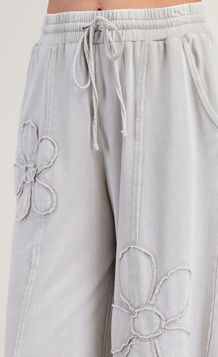 Flower Mineral Washed Pants