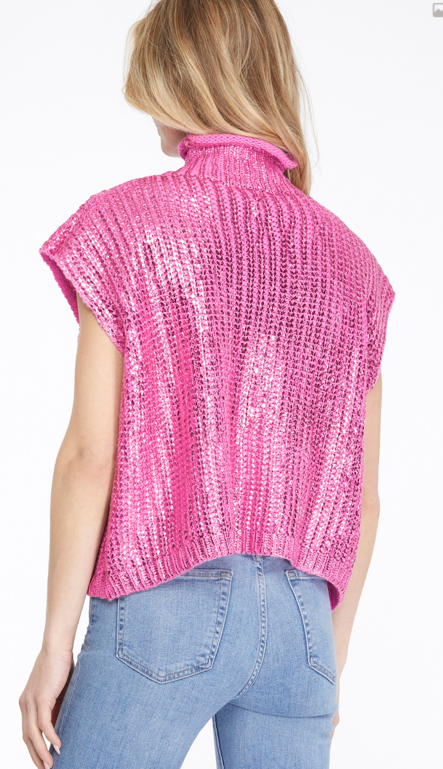 Metalic Sleeveless Turtleneck
