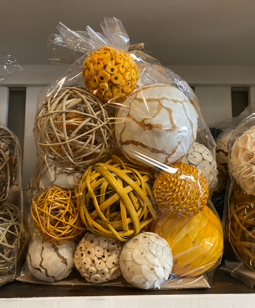 OCHRE ORBS 18 PC