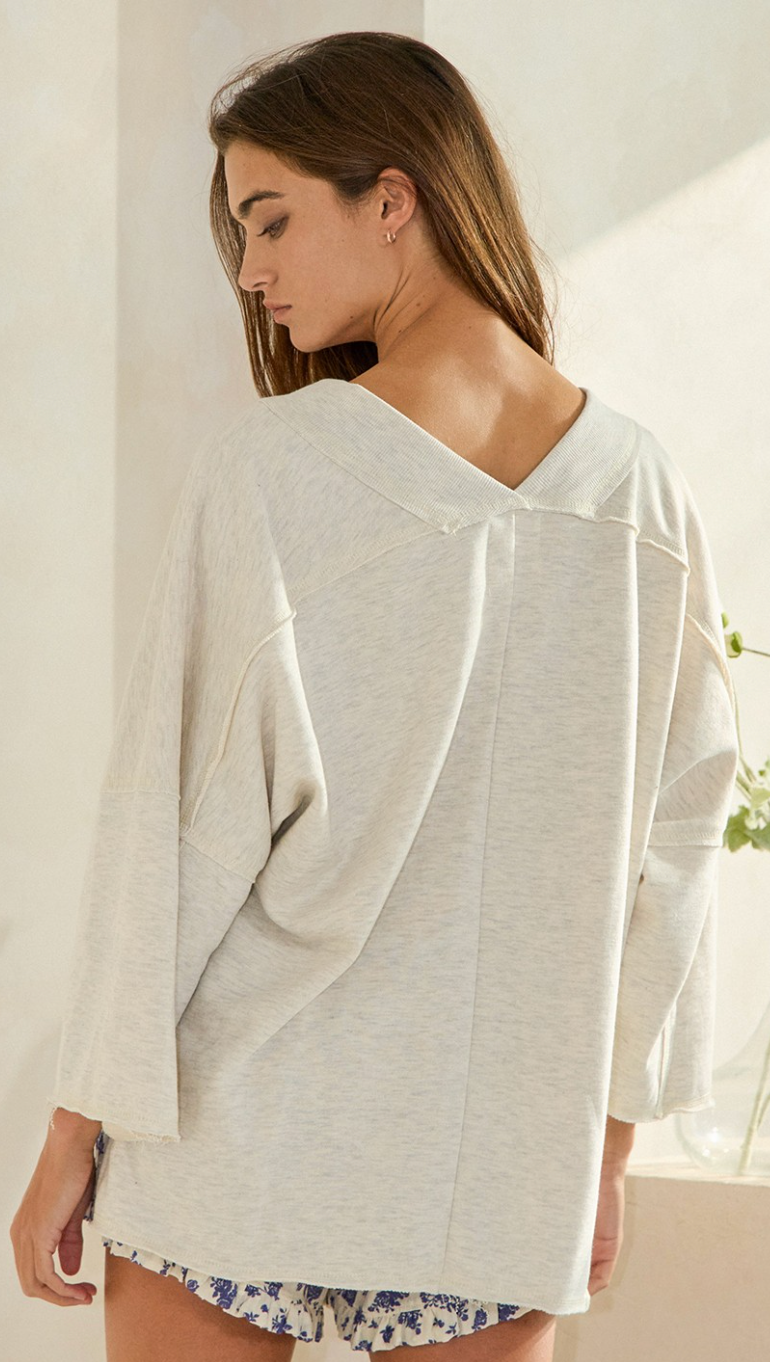 Patched pockets V-neck Solid Terry Top
