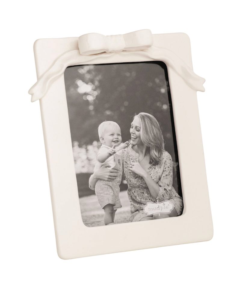 Sm Bow Ceramic Frame