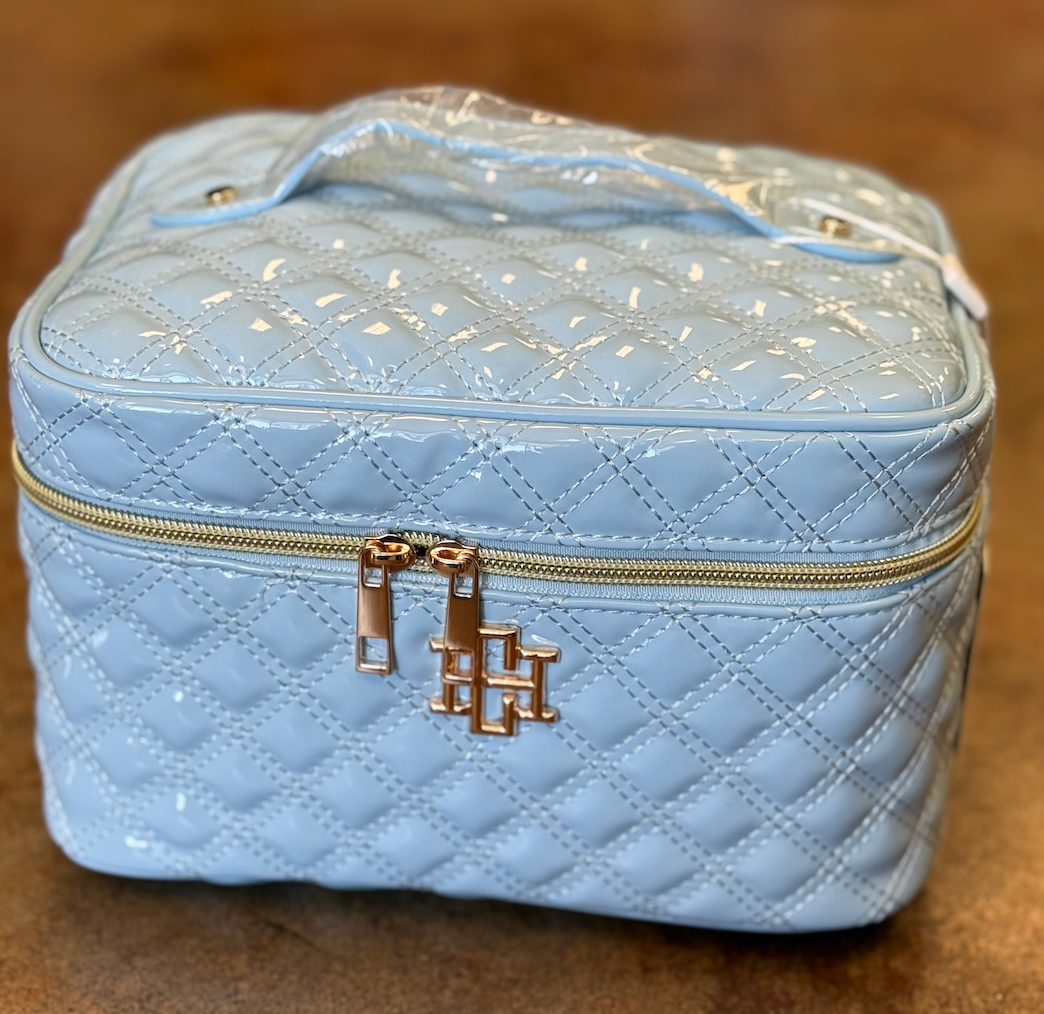Hampton Train Case Mint EC