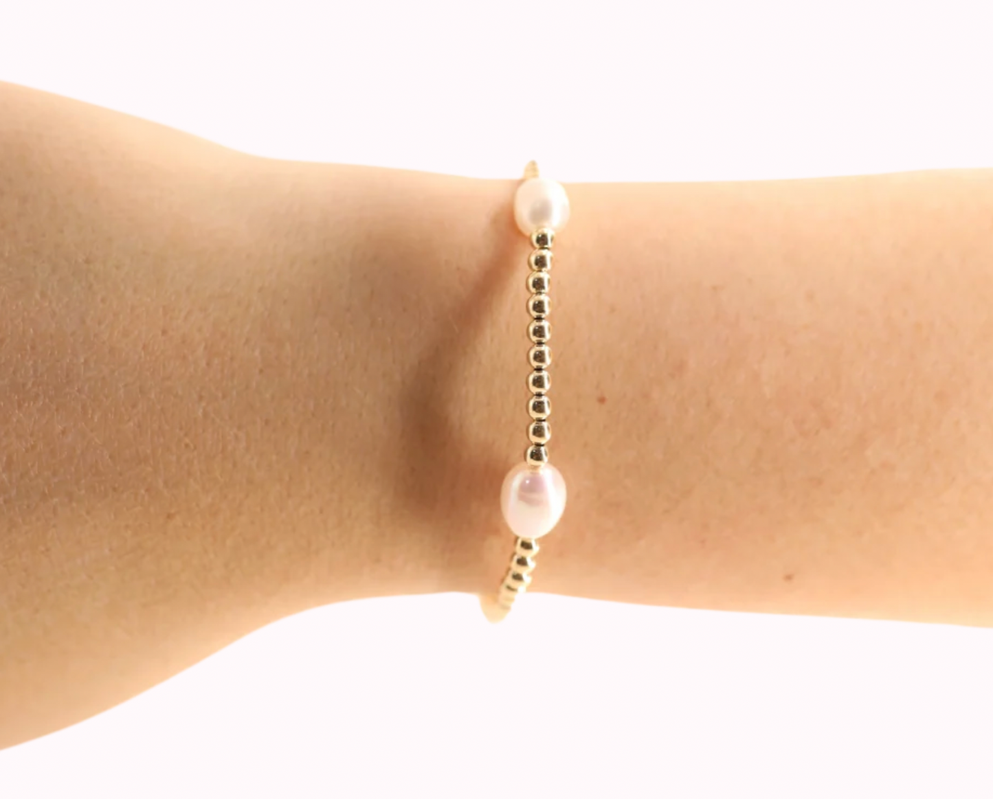 Pearl Poppi Bracelet in Gold