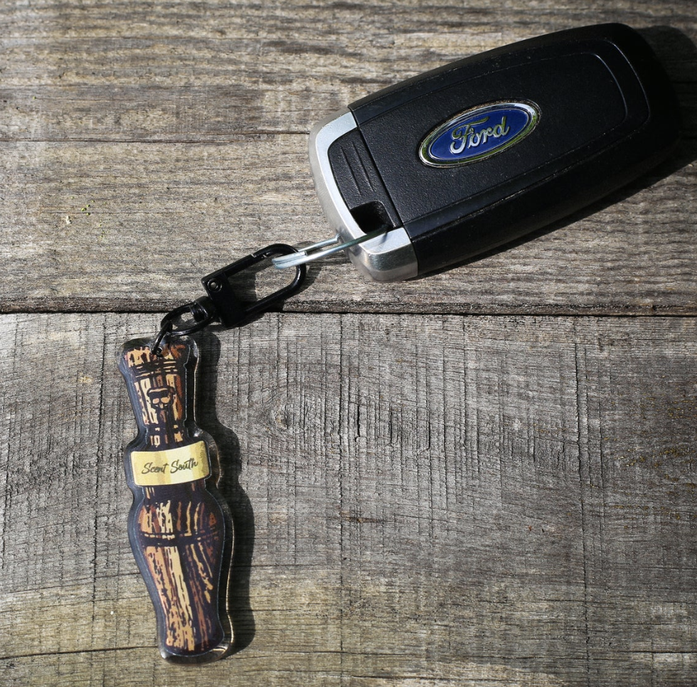 Scent South Men's Keychain Acrylic