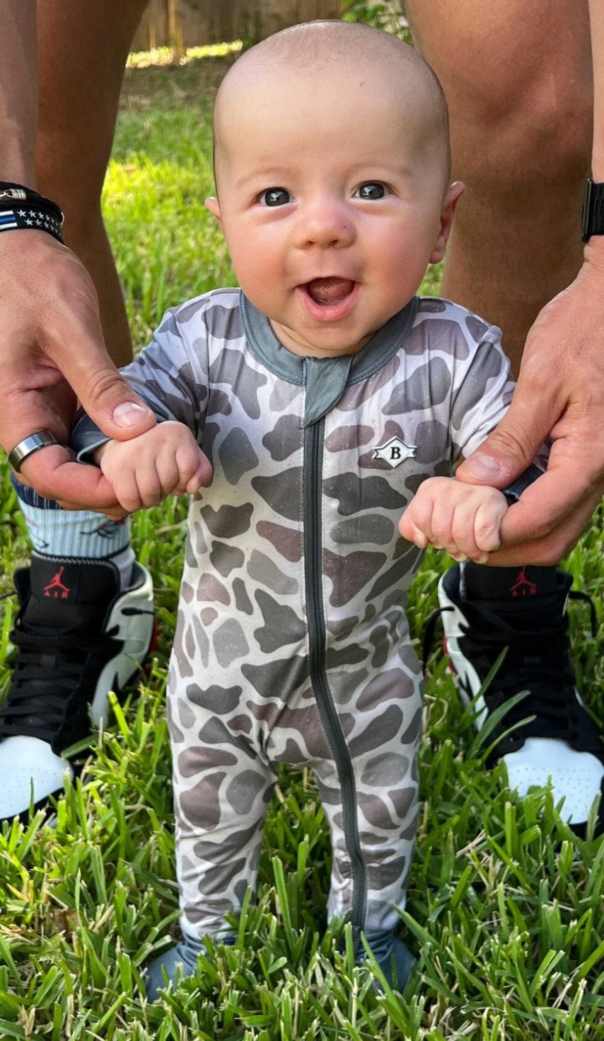 Burlebo Baby Zip-Up