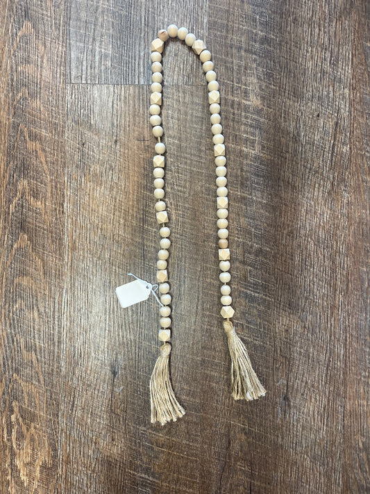 HXRS-24 Washed Bead With Tassel