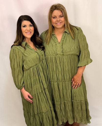 Relaxed Tiered Midi Dress 3/4 Balloon Sleeves