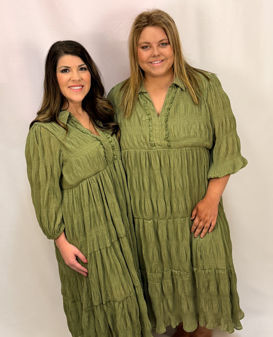 Relaxed Tiered Midi Dress 3/4 Balloon Sleeves