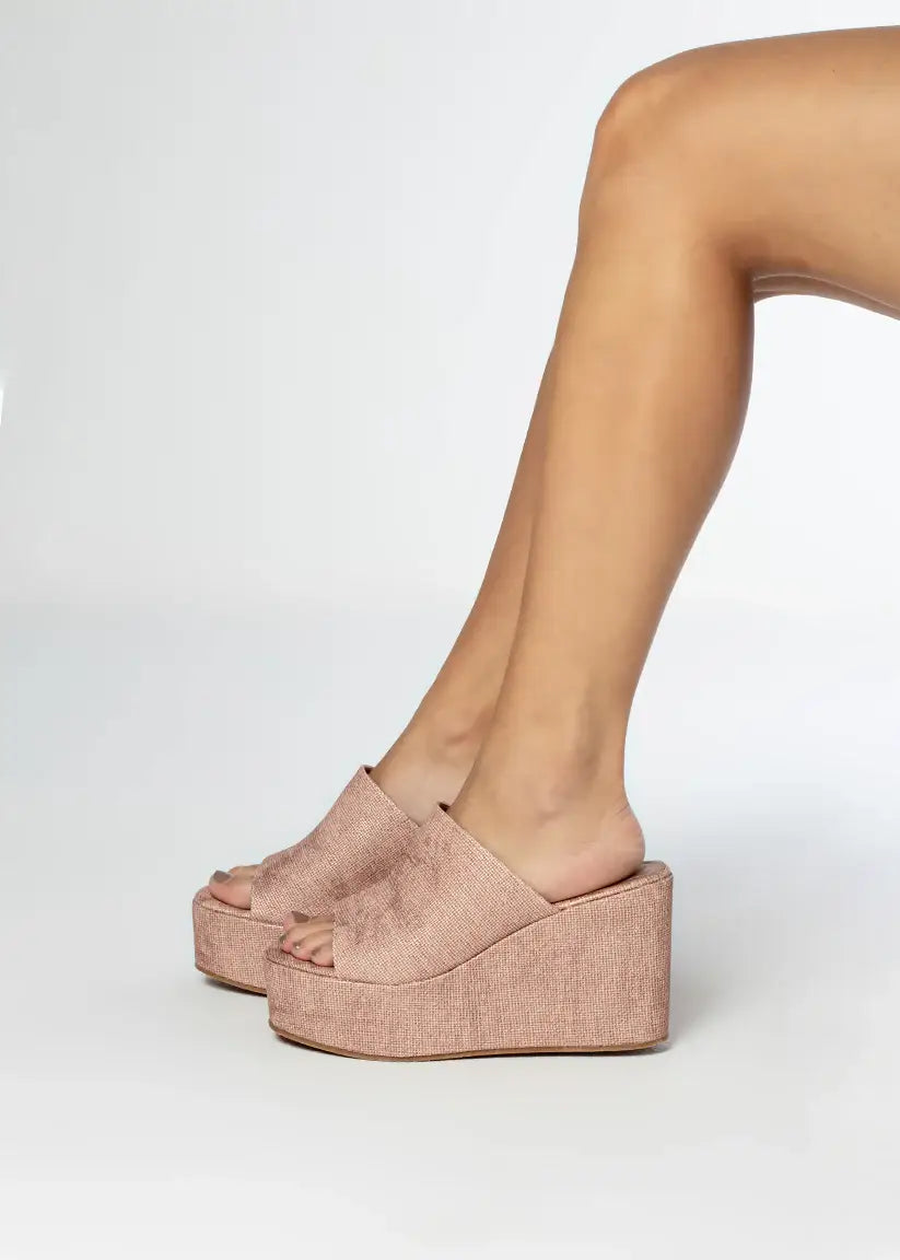 ILARIA Wedge