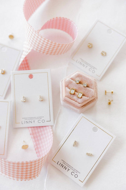 Screwback Stud Earrings - Poppy