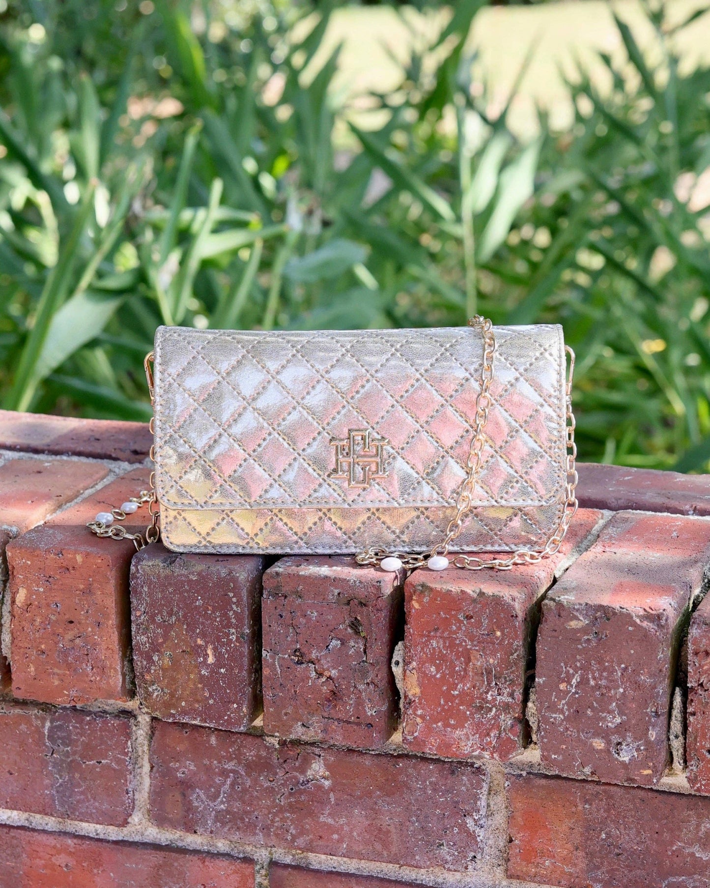 Brynleigh Clutch Crossbody Champagne Pop