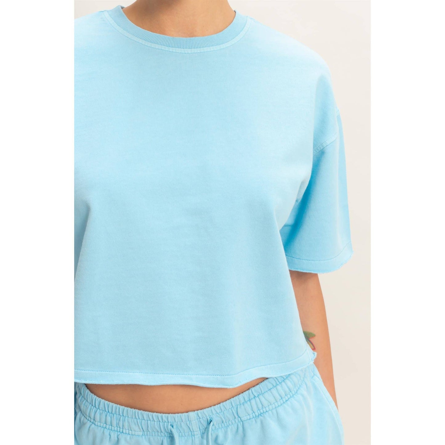 Short Sleeve Crew Neck Top And Shorts Set: BLUE