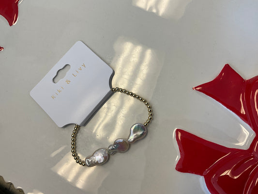 Triple Flat Pearl Bracelet