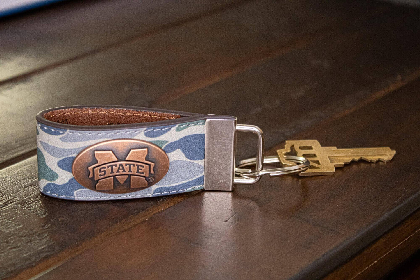 Mississippi State Bulldogs Old School Camo Leather Loop Keychain.