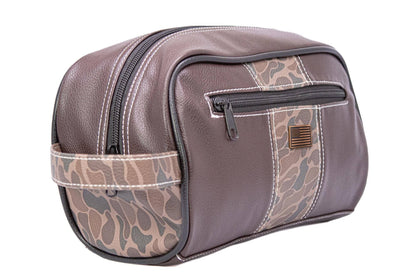 USA Flag Brown Pebble Old School Camo Men's Toiletry Dopp Bag.