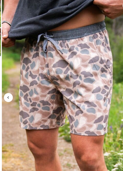 Athletic Short 5.5"