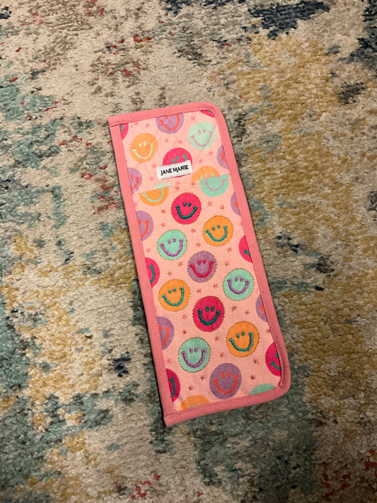 SMILEY DANCER HAIR TOOLS SLEEVE