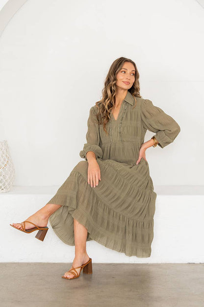 Relaxed Tiered Midi Dress 3/4 Balloon Sleeves