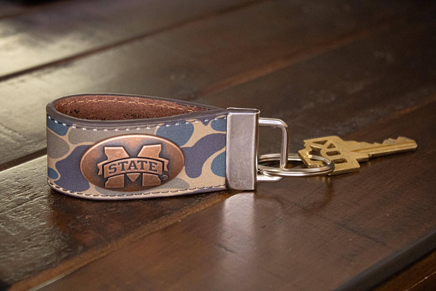Mississippi State Bulldogs Old School Camo Leather Loop Keychain.