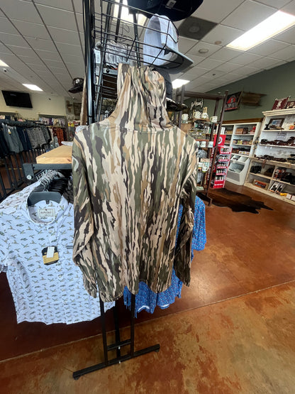 Performance Pullover- Delta Camo
