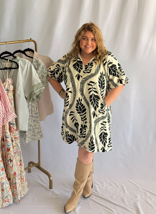 Leafy Ogee Print Mini Dress-Black