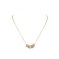 Far Pearl Necklace