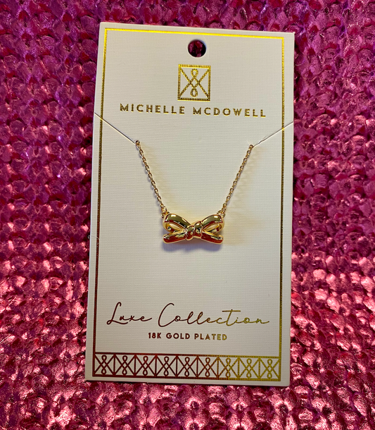 Luxe Gold Bow Necklace