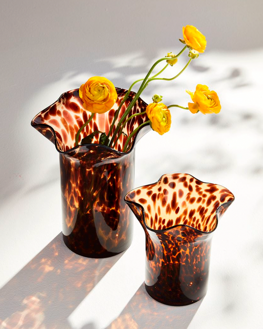 Tortoise Ruffle Vase