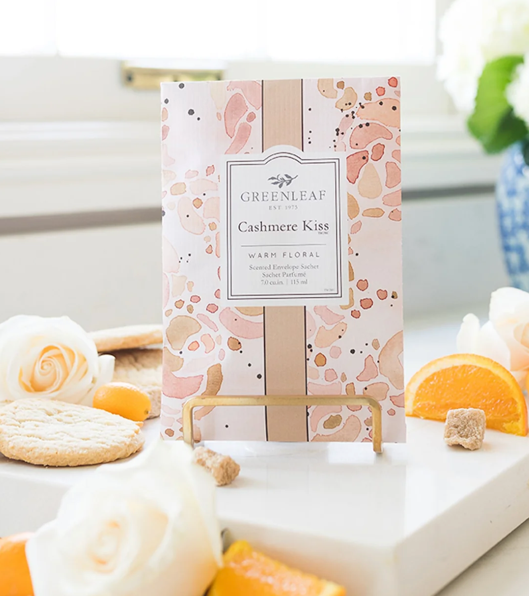 Cashmere Kiss Sachet