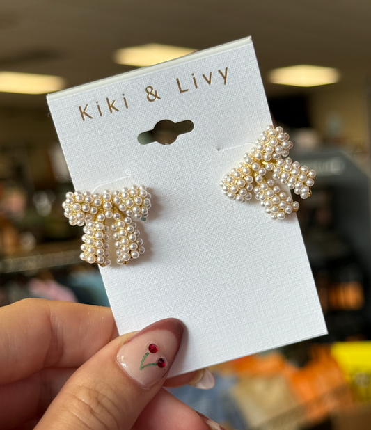Gold Pearl Bow Studs