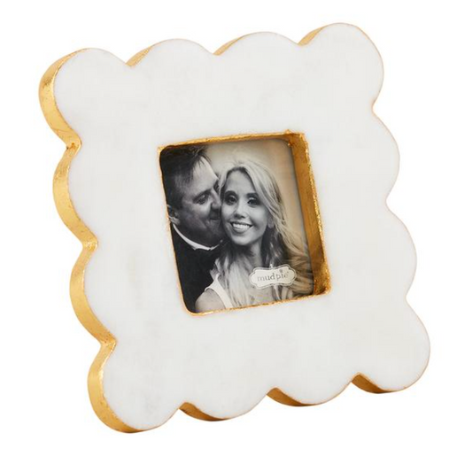 Square Scallop Marble Frame