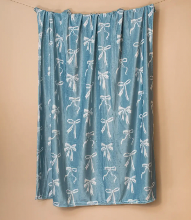 Hannah Bow Throw Light Blue 50x60