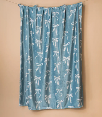 Hannah Bow Throw Light Blue 50x60