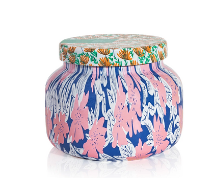 Volcano Pattern Play Signature Candle