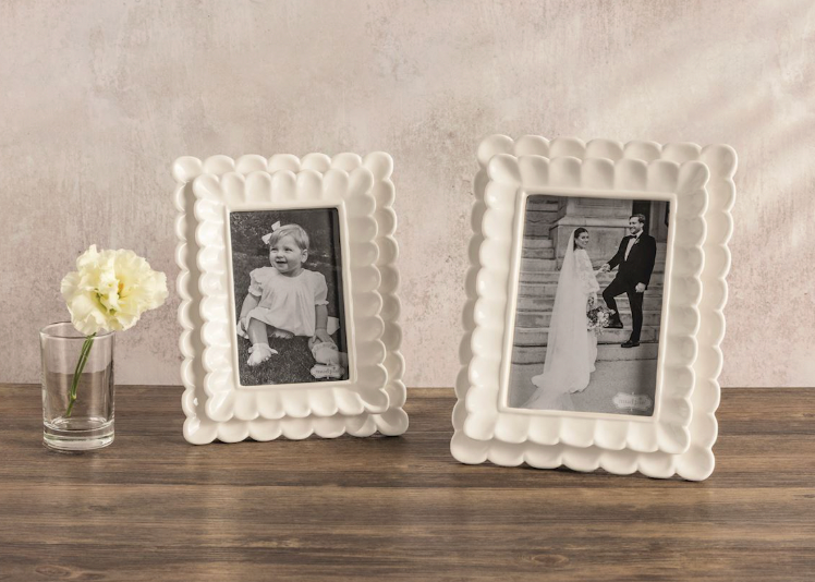 Large White Scalloped Frame