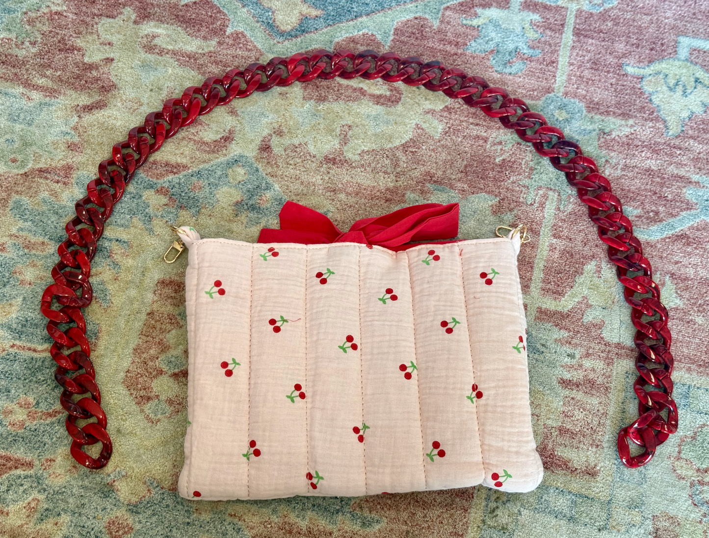 Quilted Bible Cover/Bag w/ Acrylic Chain