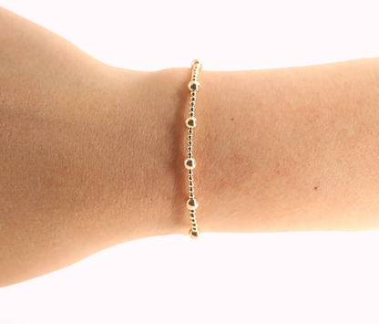 June Bracelet in Gold