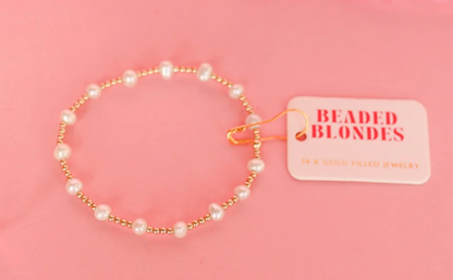 Lolo Pearl Bracelet in Gold