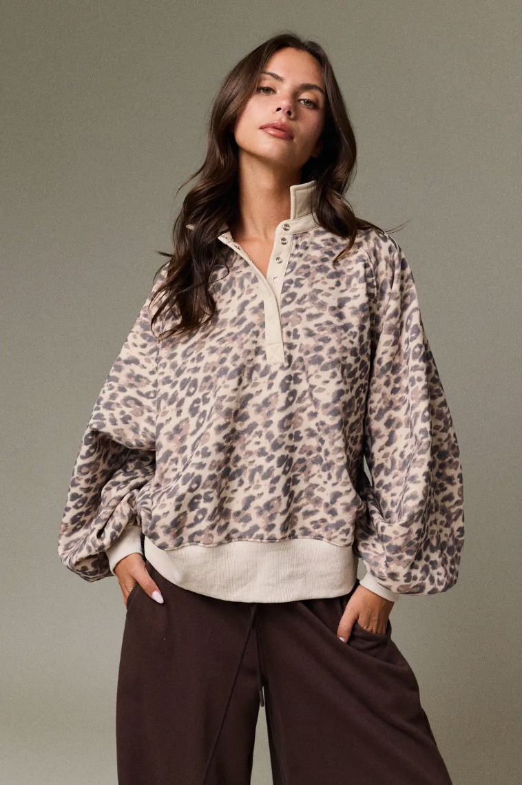 Leopard Print Snap Button Sweatshirt
