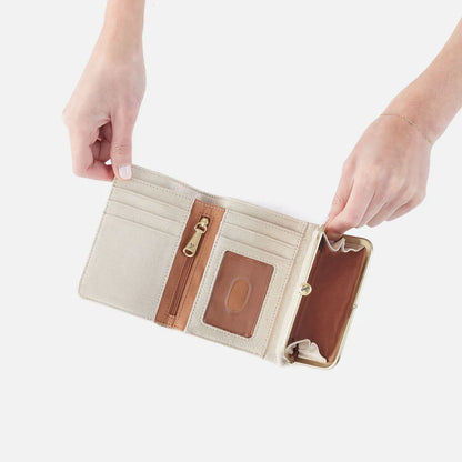 Robin Compact Wallet-Sand Shimmer