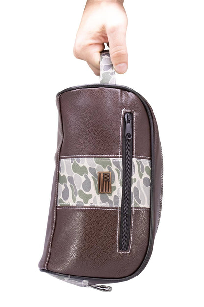 USA Flag Brown Pebble Old School Camo Men's Toiletry Dopp Bag.
