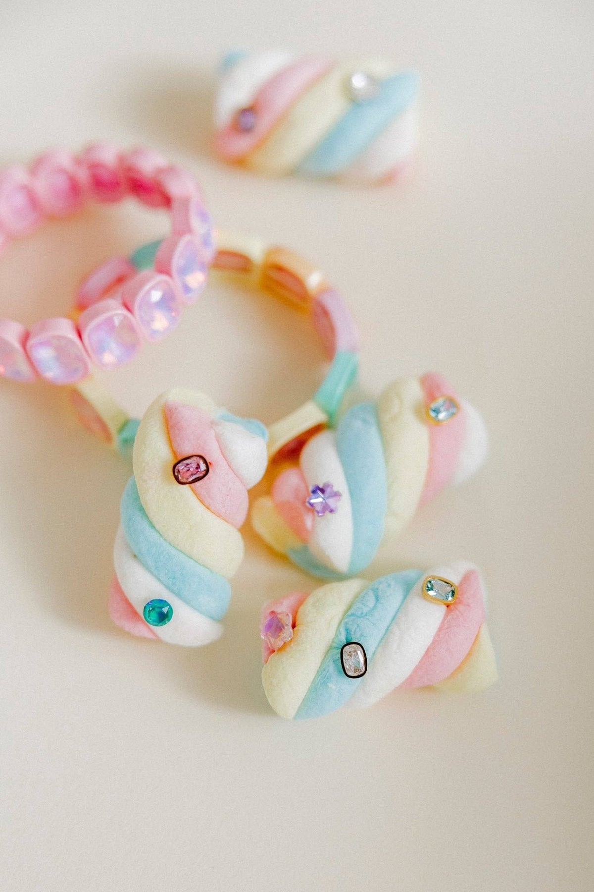 Screwback Stud Earrings - Kay Pink