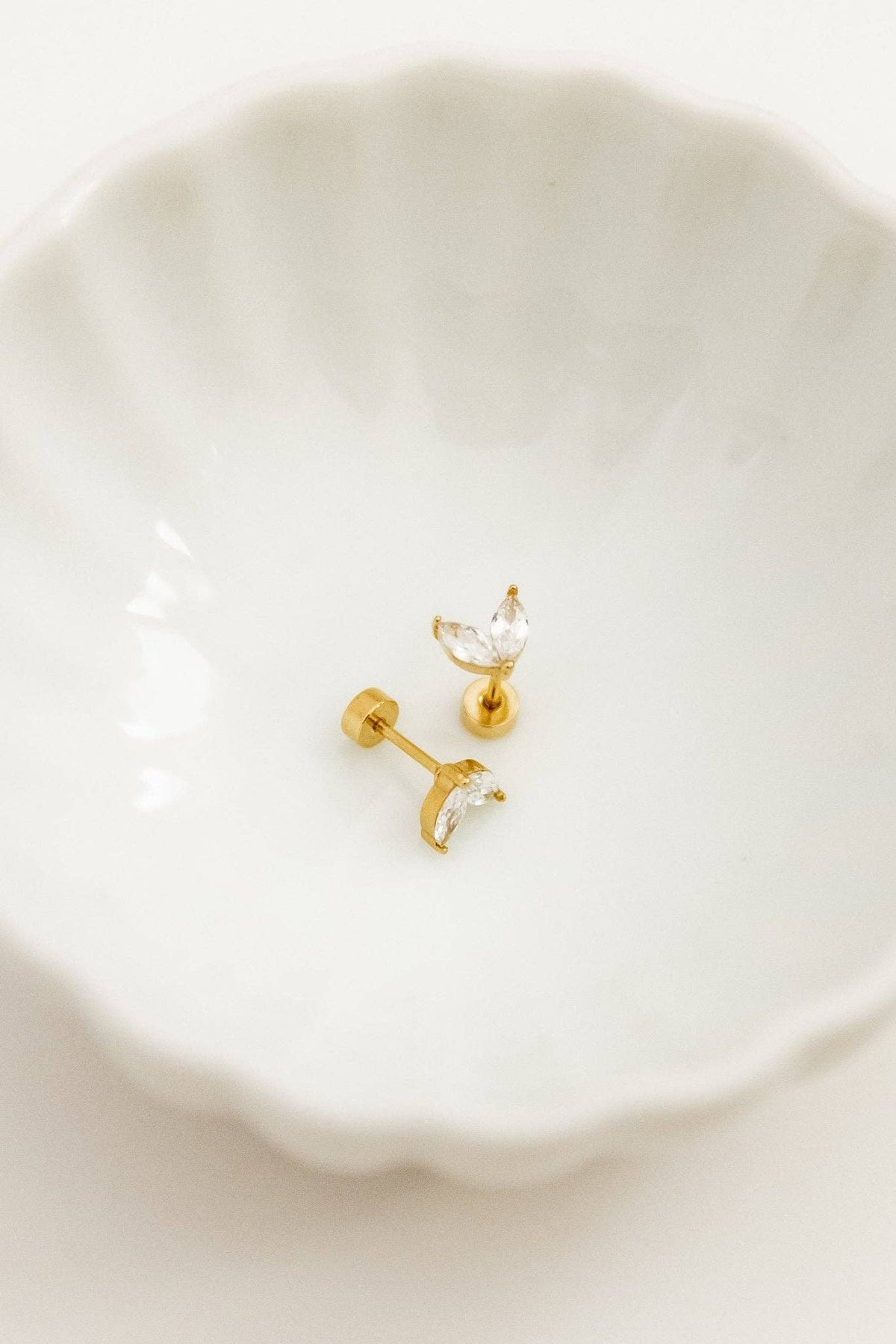 Screwback Stud Earrings - Nova Gold