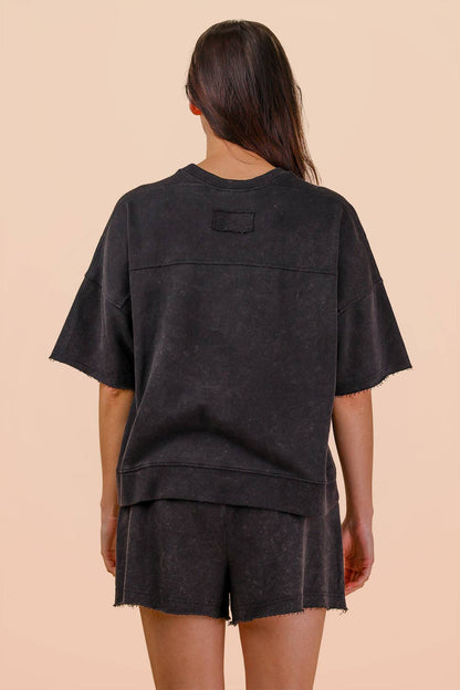 Mineral Washed Knit Casual Top & Shorts