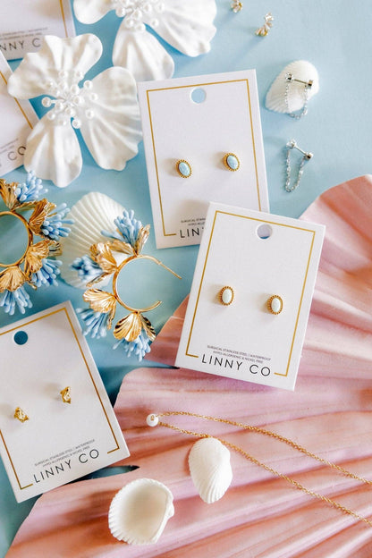 Screwback Stud Earrings - Luna Opal White