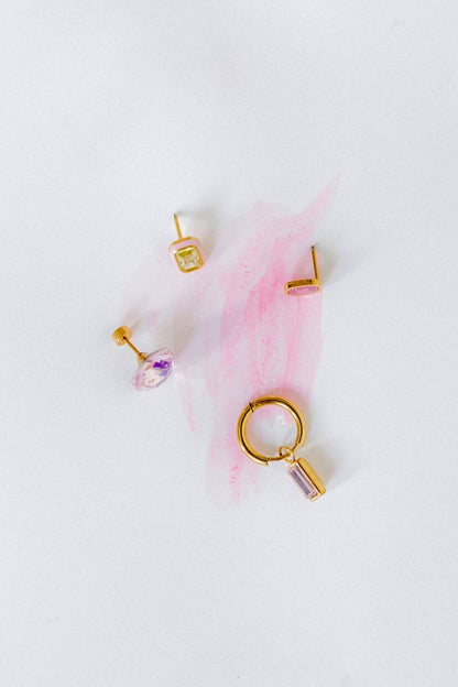 Screwback Stud Earrings - Kay Pink