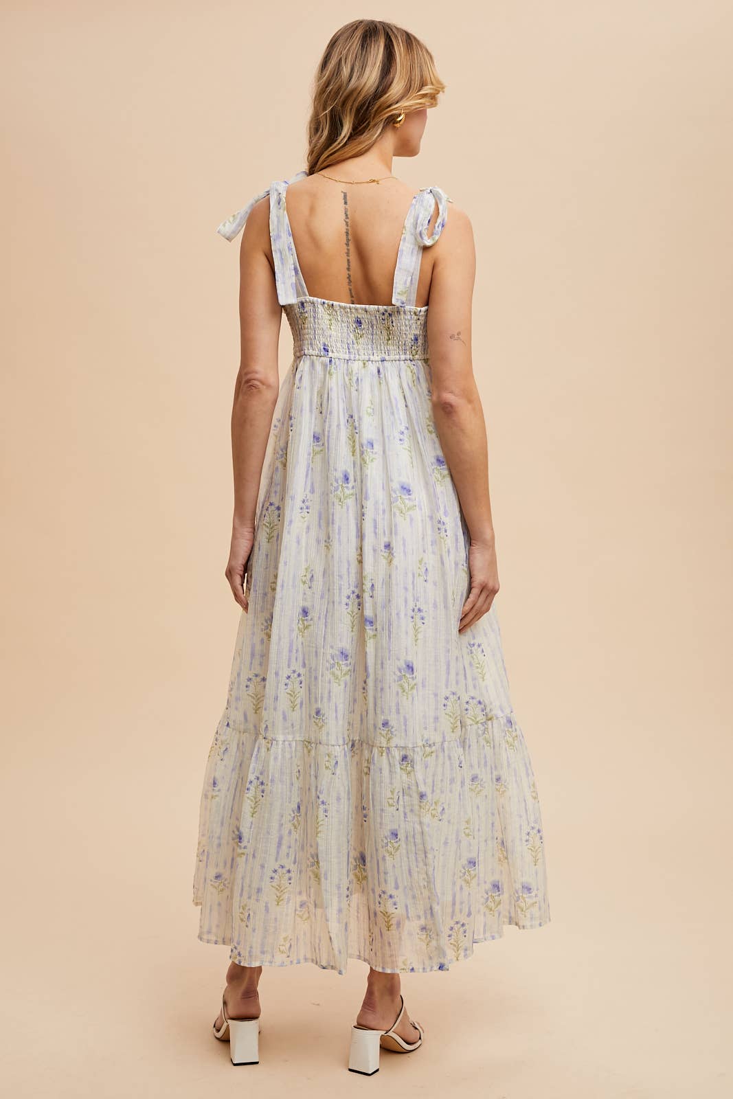 FLORAL SLEEVELESS MAXI DRESS